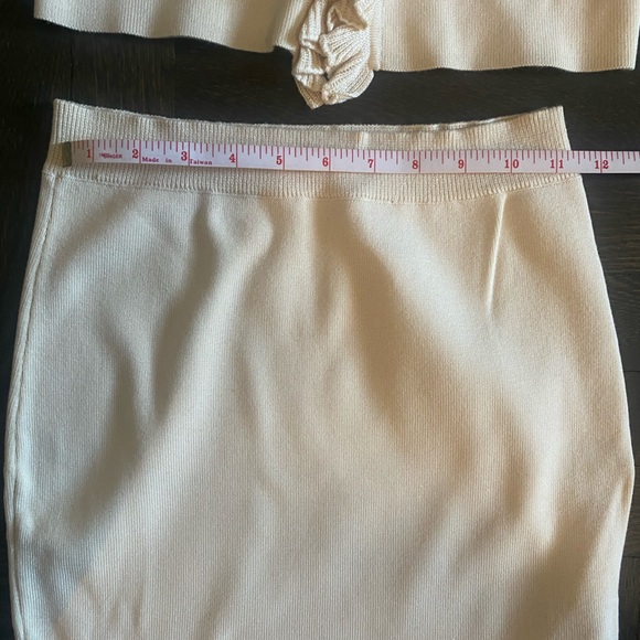 Knit Skirt Set with Ruffles Size Small - Picture 8 of 14